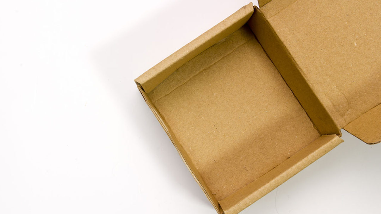 Тайна картонной коробки